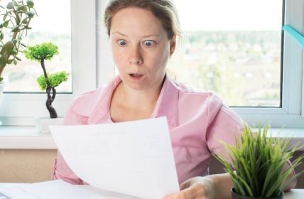 Deutsche Versicherer erwarten Verluste in der Autoversicherung (Foto: AdobeStock 621250816 yta)
